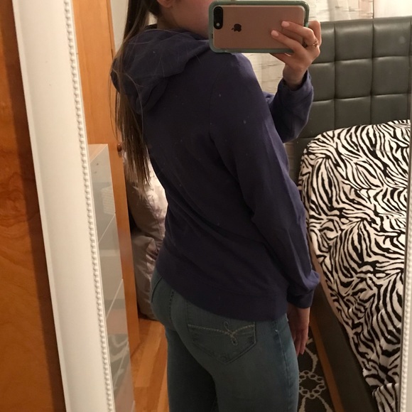 Nike Sweater - Picture 2 of 3